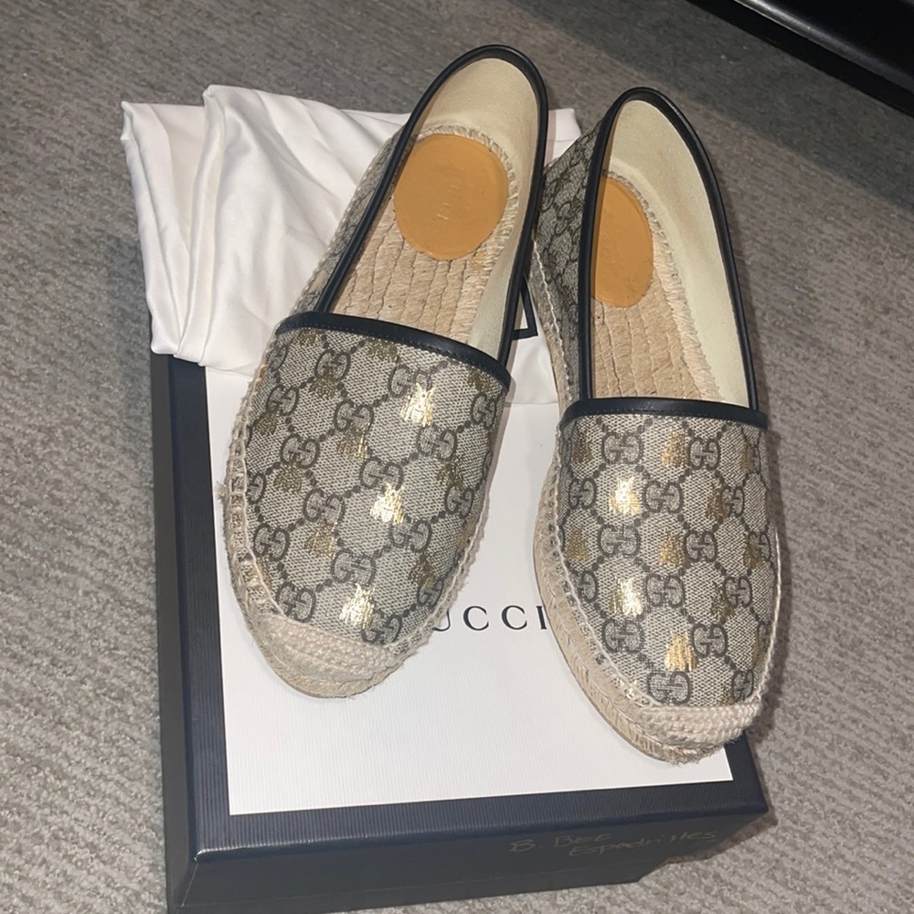Gucci GG Supreme Bees Espadrilles